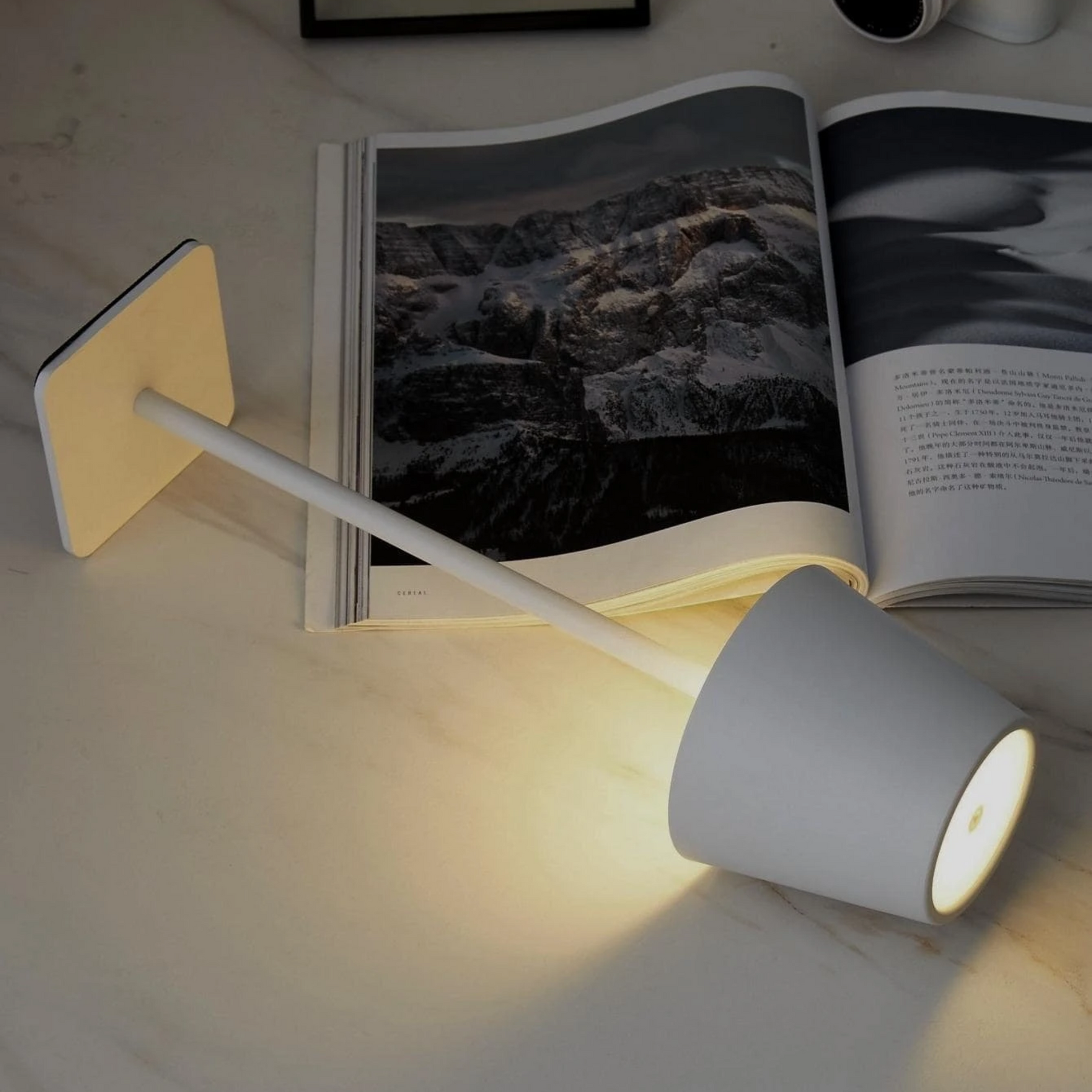 Luminária de Mesa Recarregável à prova de Água