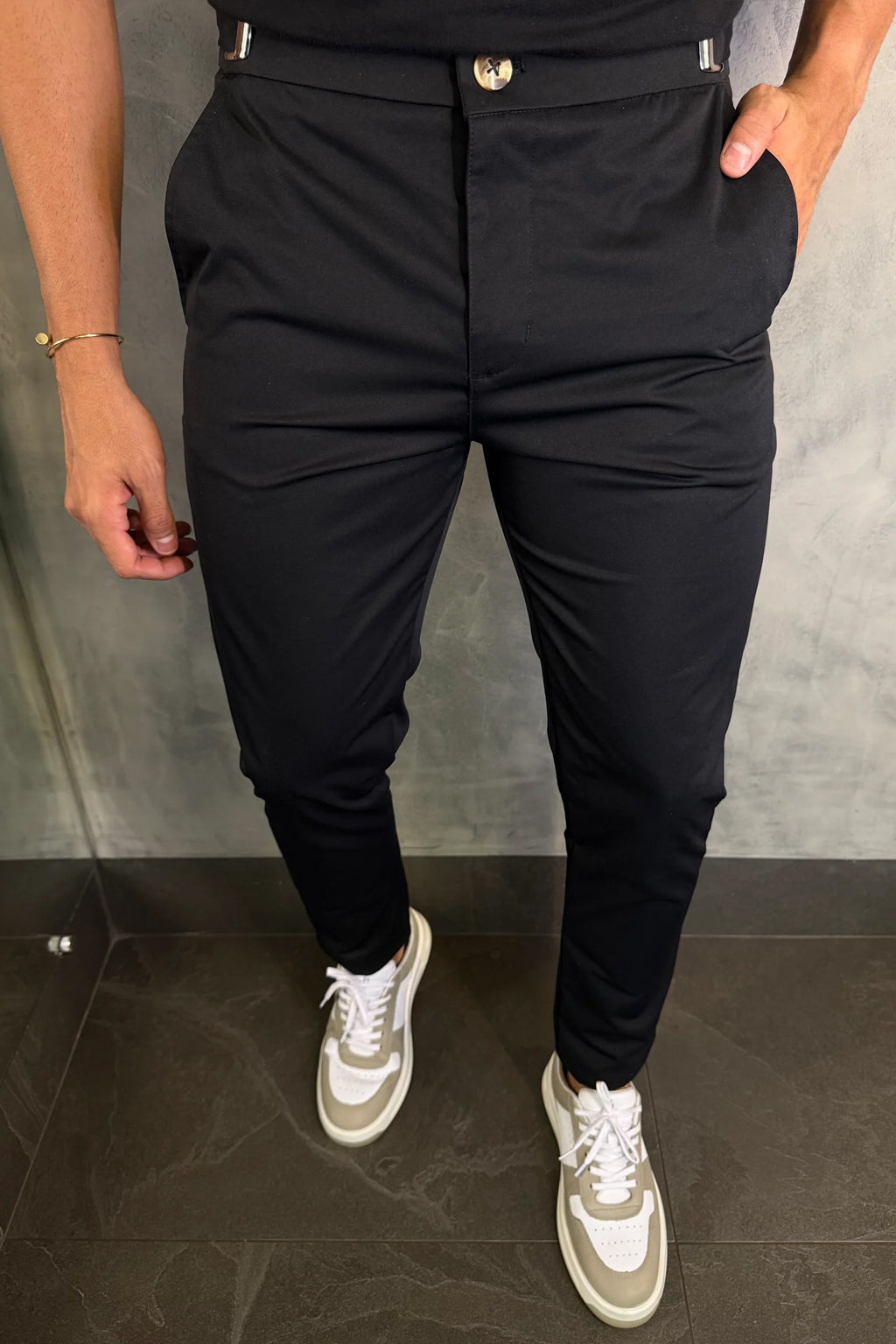 |COMPRE 1 LEVE 3| Calça Alfaiataria Mônaco com Ajuste + Carteira Brinde dia dos Pais