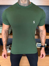 Camiseta Ralph. Básica Verde Logo Branco