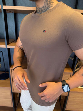 Camiseta Tommy H. Básica Marrom Texture