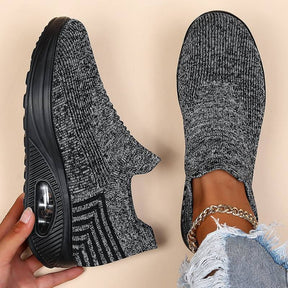 Tênis Feminino Macio e Anti-Impacto SoftZen™ - Estilo Meia